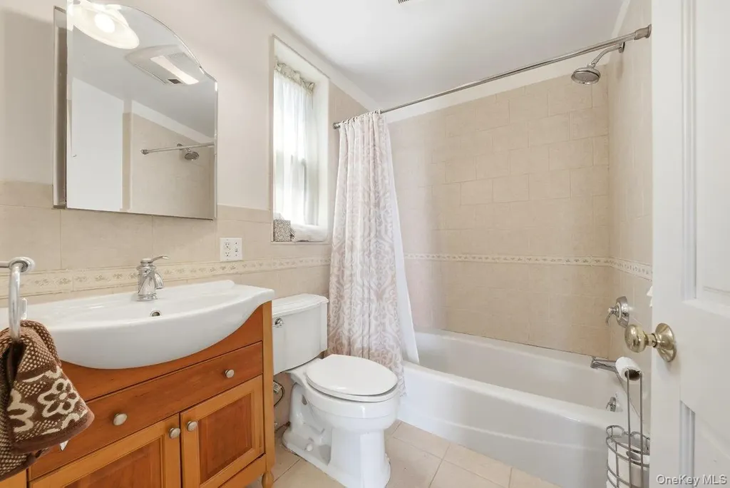 126 Glover Avenue Yonkers NY 10704