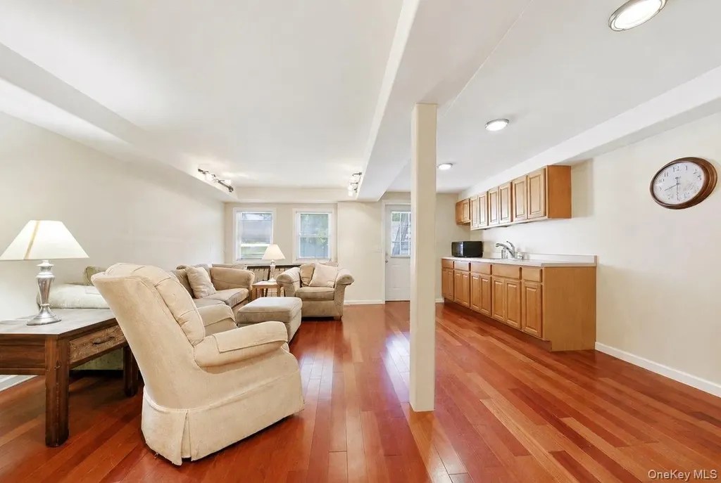 126 Glover Avenue Yonkers NY 10704