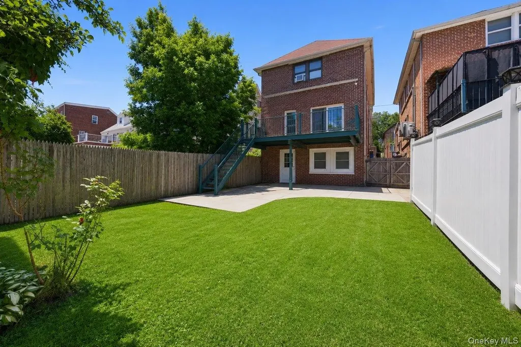 126 Glover Avenue Yonkers NY 10704