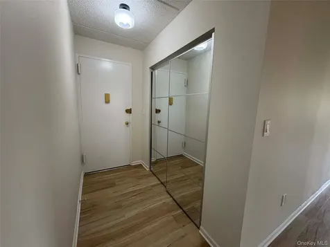 2 Consulate Drive Tuckahoe NY 10707