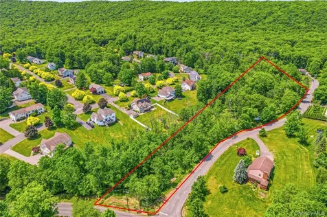27 Van Tassel Court Highland Mills NY 10930