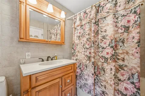 27 Van Tassel Court Highland Mills NY 10930