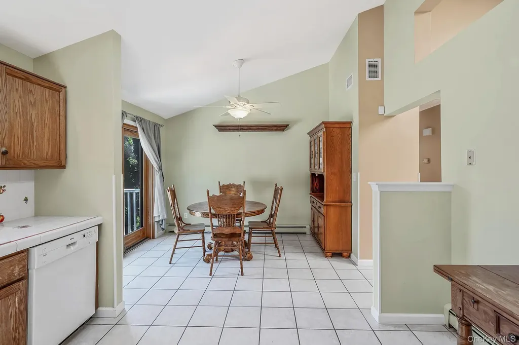 100 Donna Drive Baiting Hollow NY 11933