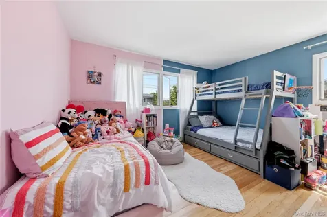 20 Elm Street Massapequa NY 11758