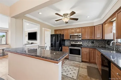 20 Elm Street Massapequa NY 11758