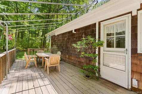 18 Nancys Lane Pound Ridge NY 10576