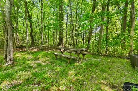 18 Nancys Lane Pound Ridge NY 10576