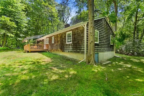 18 Nancys Lane Pound Ridge NY 10576