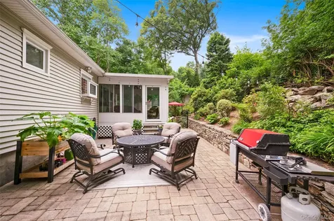 27 Silleck Boulevard Putnam Valley NY 10579