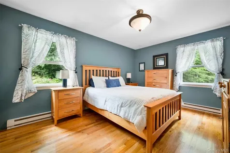 27 Silleck Boulevard Putnam Valley NY 10579