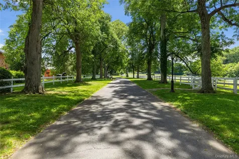 97 Pound Hollow Road Old Brookville NY 11545