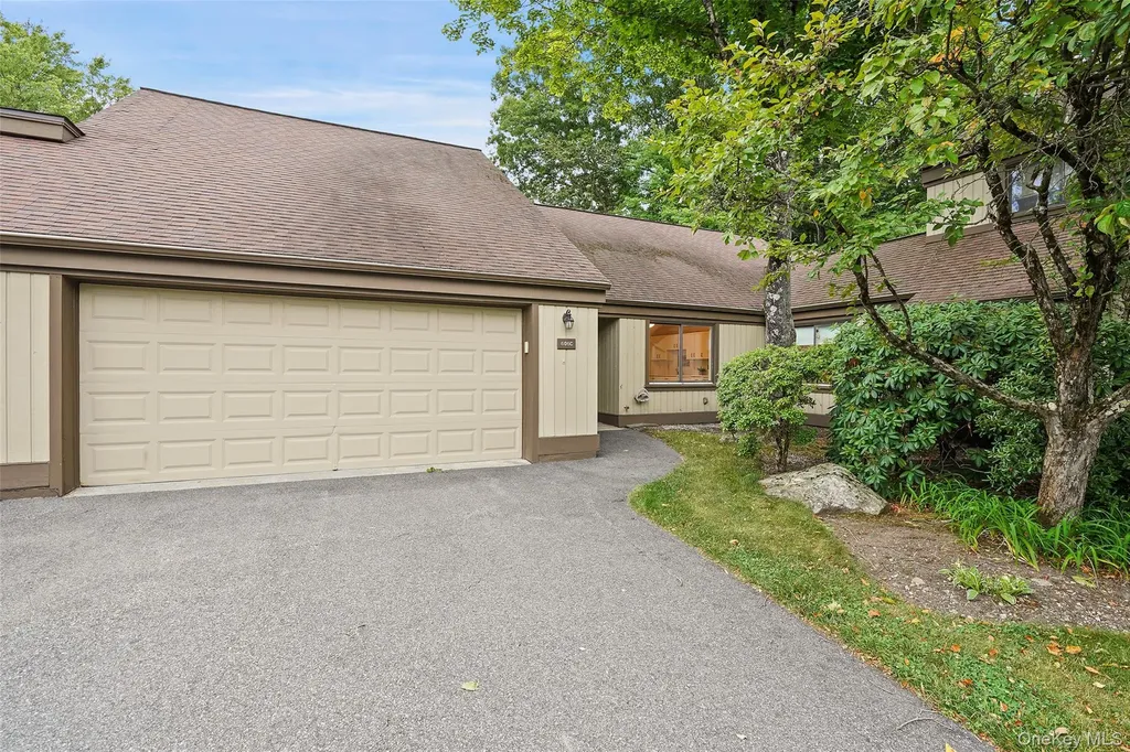 606 Heritage Hills Drive Somers NY 10589