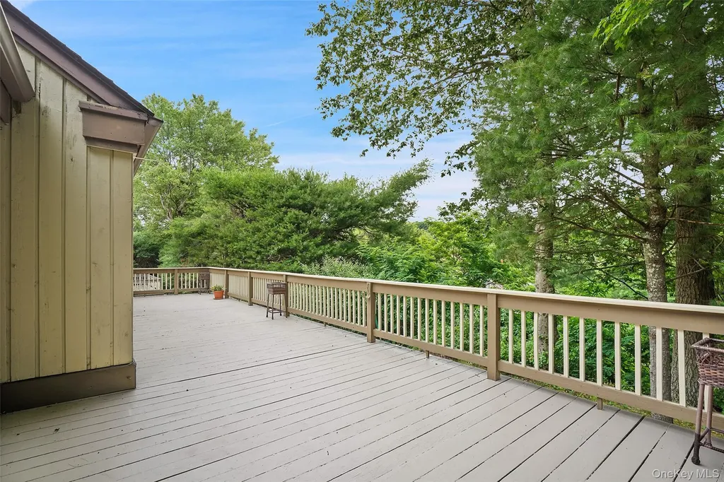 606 Heritage Hills Drive Somers NY 10589