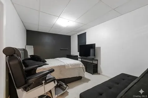 82 Riverdale Avenue White Plains NY 10607