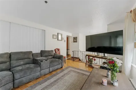82 Riverdale Avenue White Plains NY 10607