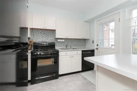3 Peck Avenue Rye NY 10580