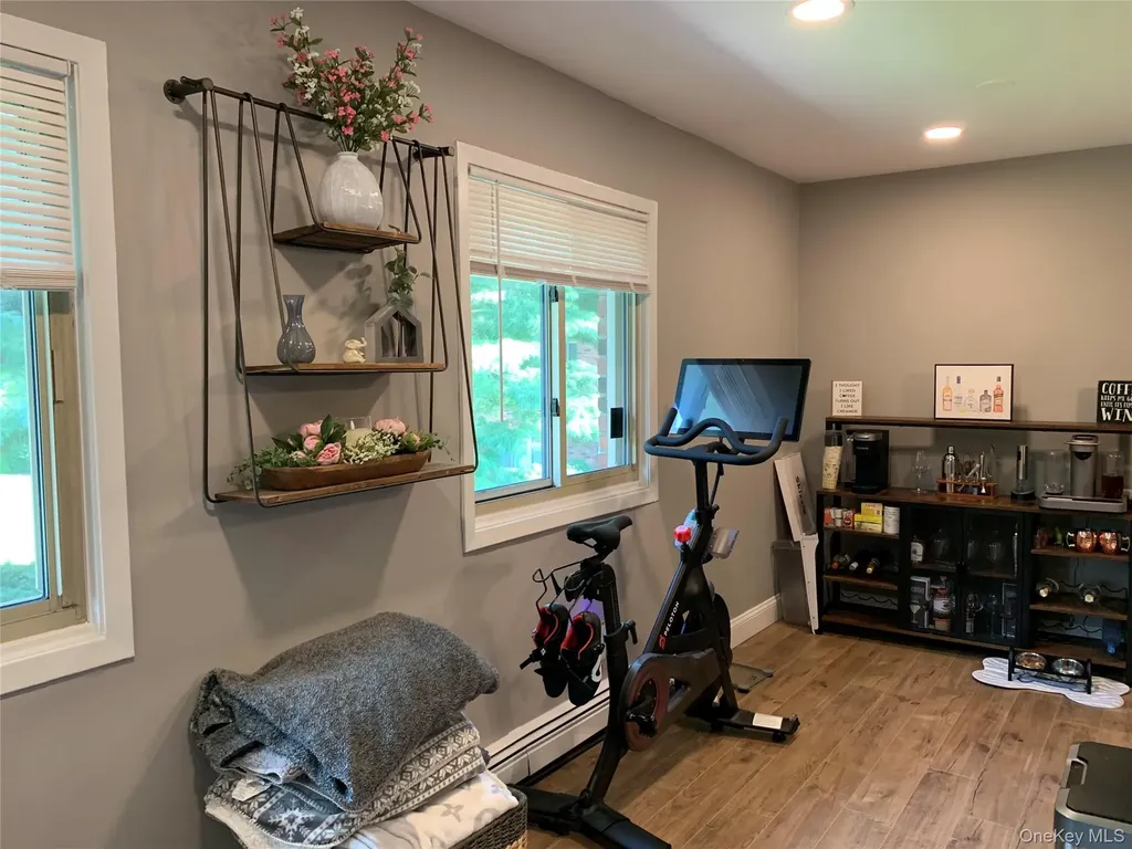 2449F Union Boulevard Islip NY 11751