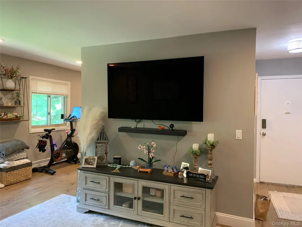 2449F Union Boulevard Islip NY 11751