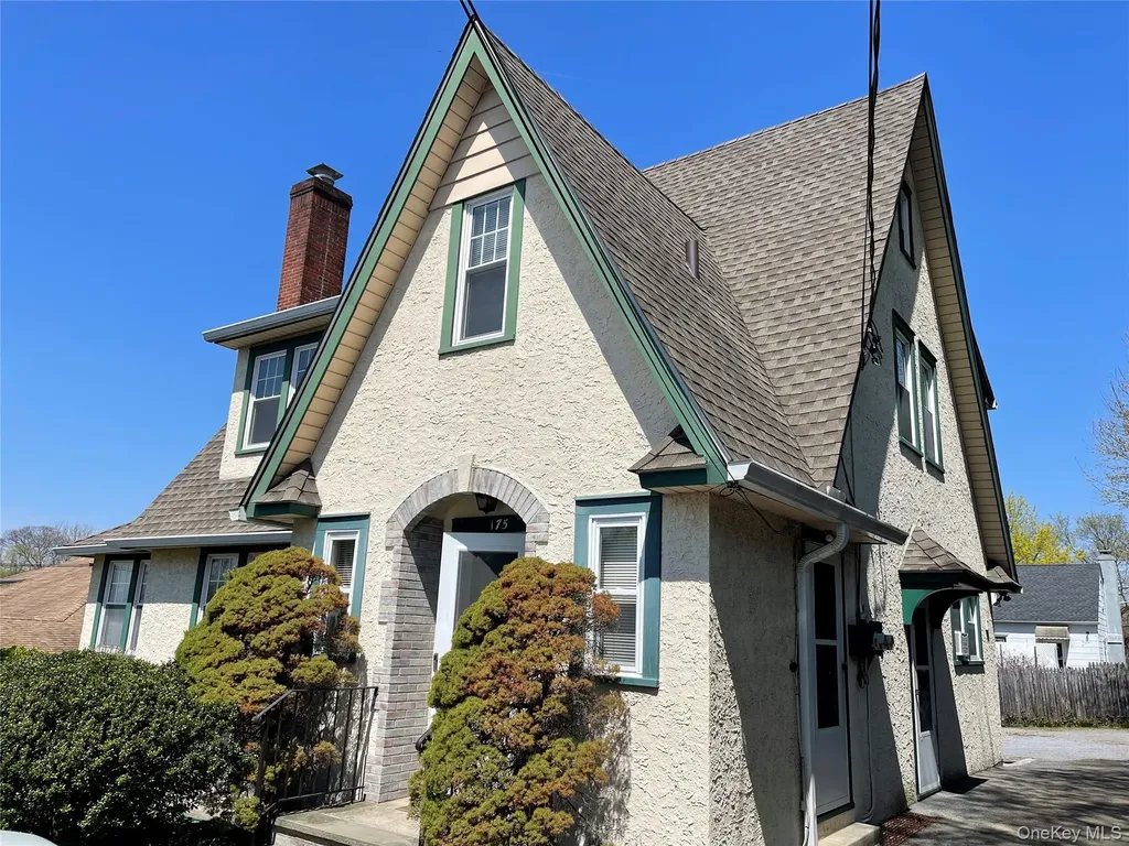 175 Woodruff Avenue Scarsdale NY 10583