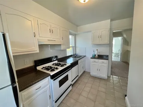 175 Woodruff Avenue Scarsdale NY 10583