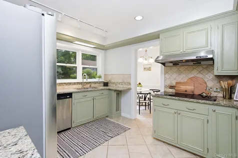 73 Greenridge Avenue White Plains NY 10605