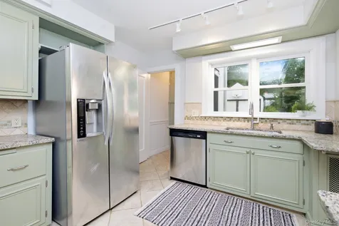73 Greenridge Avenue White Plains NY 10605