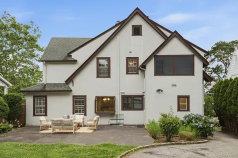 73 Greenridge Avenue White Plains NY 10605