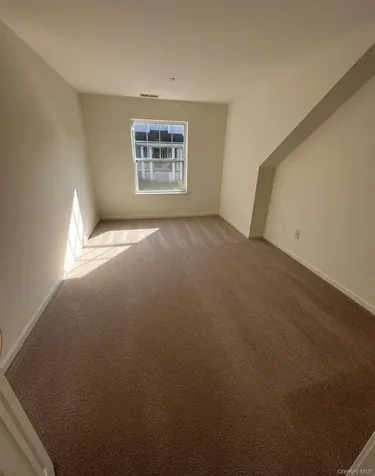 213 River View Drive Poughkeepsie NY 12601