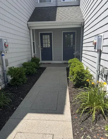 213 River View Drive Poughkeepsie NY 12601