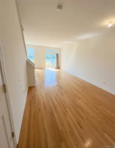 213 River View Drive Poughkeepsie NY 12601