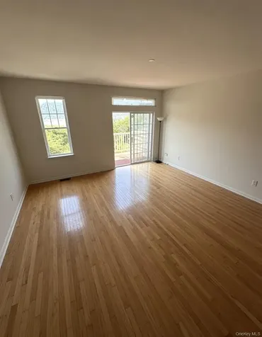 213 River View Drive Poughkeepsie NY 12601