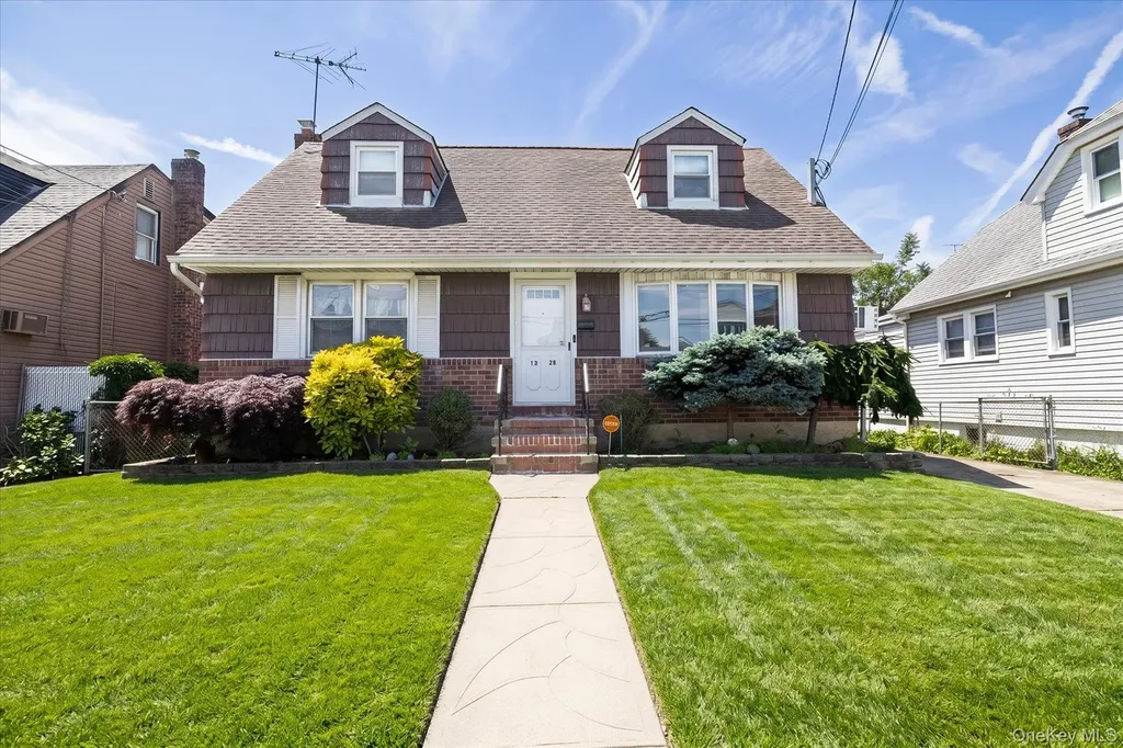 1329 Globe Avenue Elmont NY 11003