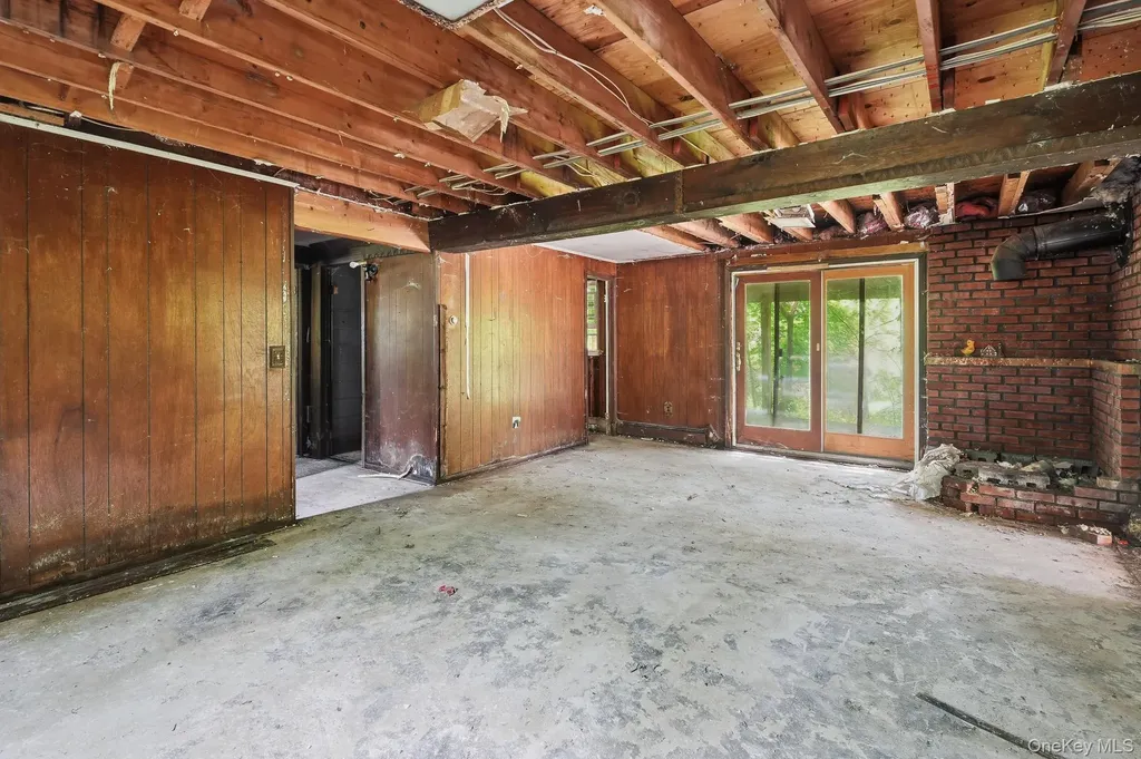 43 Sunset Drive Patterson NY 12563
