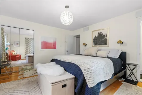 2 Sherwood Place Scarsdale NY 10583