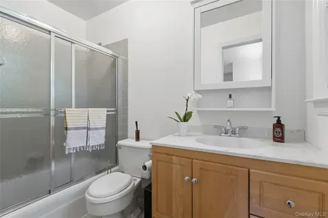 2 Sherwood Place Scarsdale NY 10583
