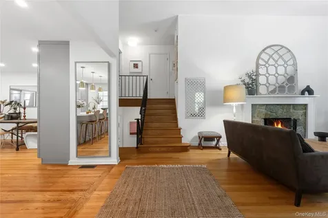 2 Sherwood Place Scarsdale NY 10583