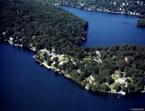 64 Lillian Road Mahopac NY 10541