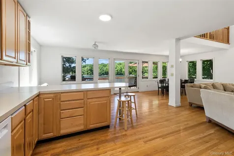64 Lillian Road Mahopac NY 10541