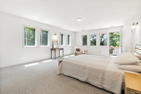64 Lillian Road Mahopac NY 10541