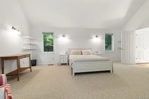 64 Lillian Road Mahopac NY 10541