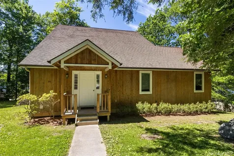 64 Lillian Road Mahopac NY 10541