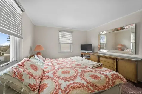 64 Kathwood Road Yonkers NY 10710