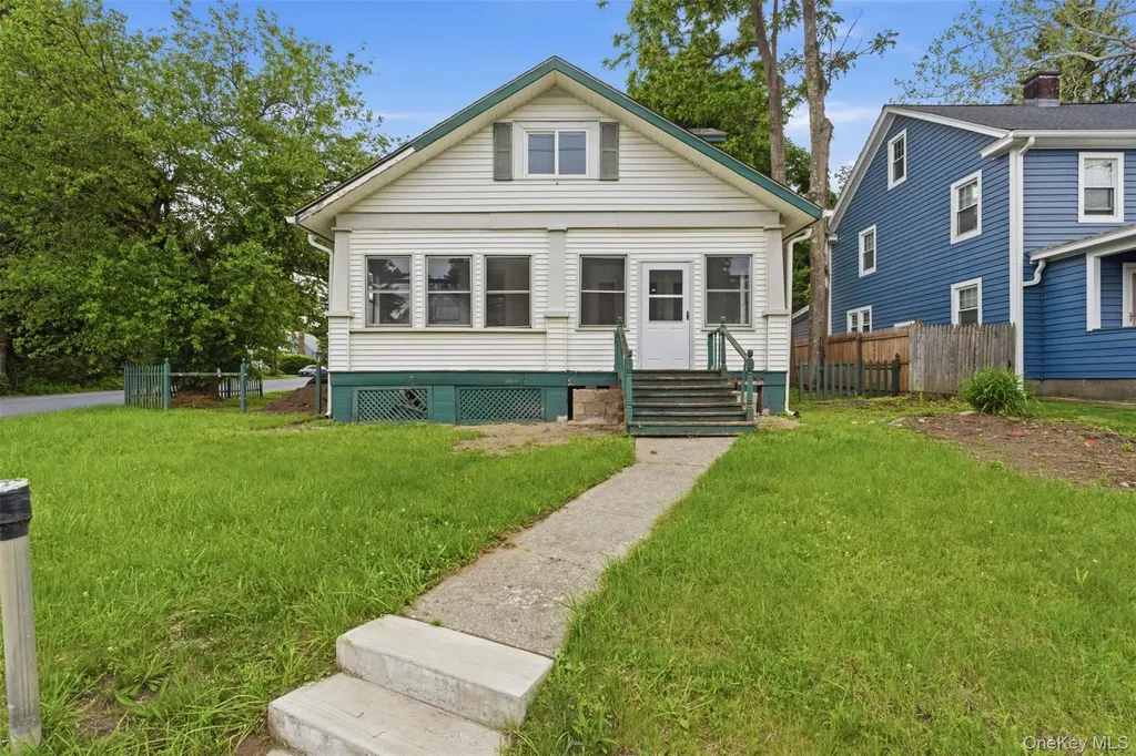 115 Innis Avenue Poughkeepsie NY 12601
