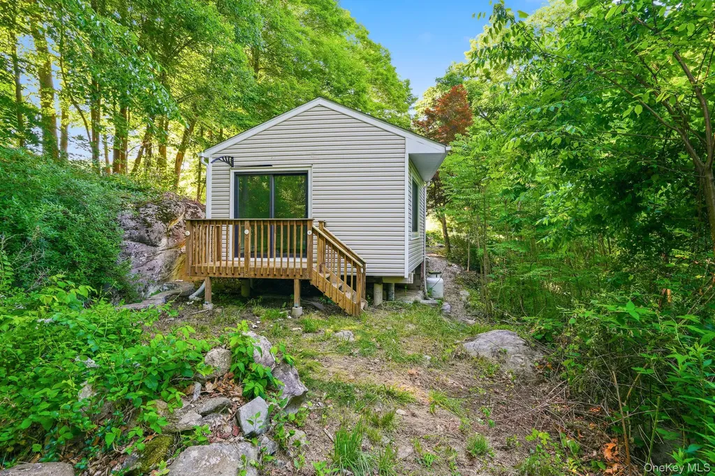 32 Lacona Drive Patterson NY 12563