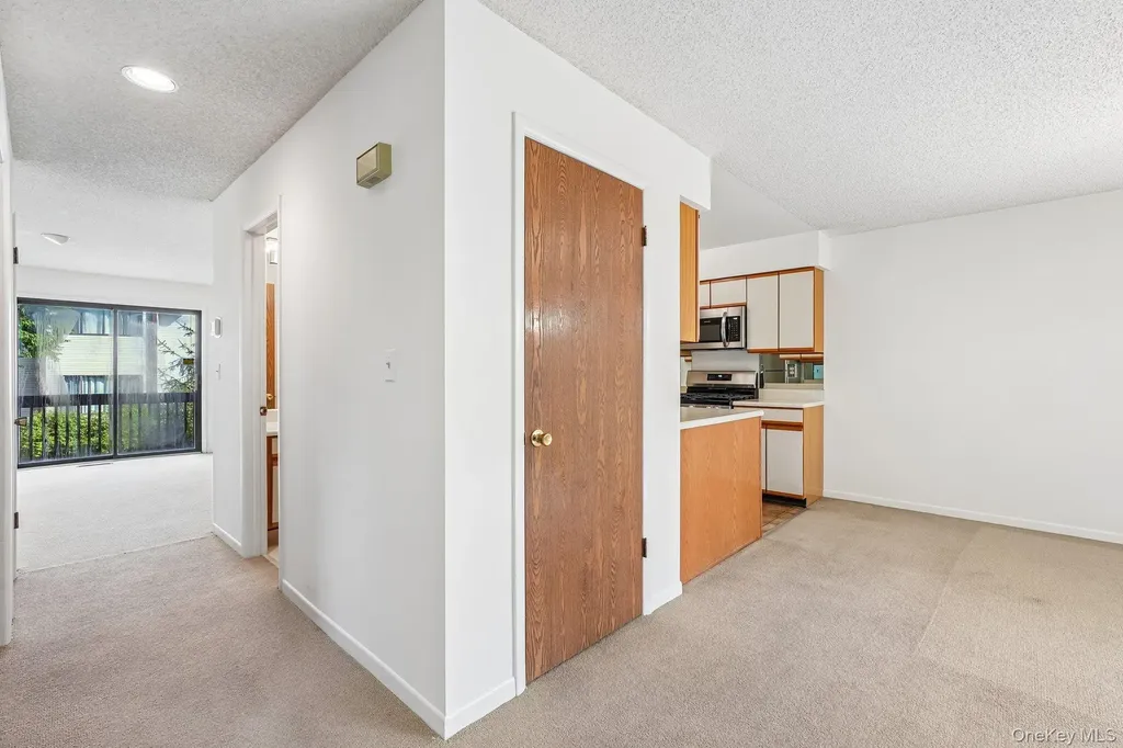 12 Evan Court Nanuet NY 10954