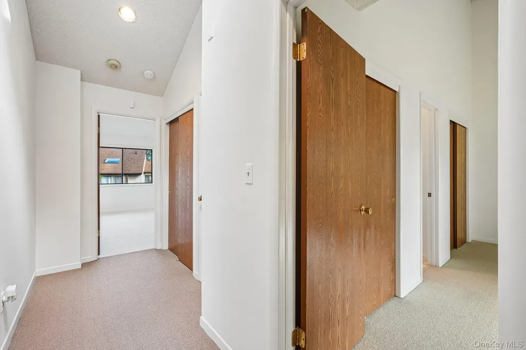 12 Evan Court Nanuet NY 10954