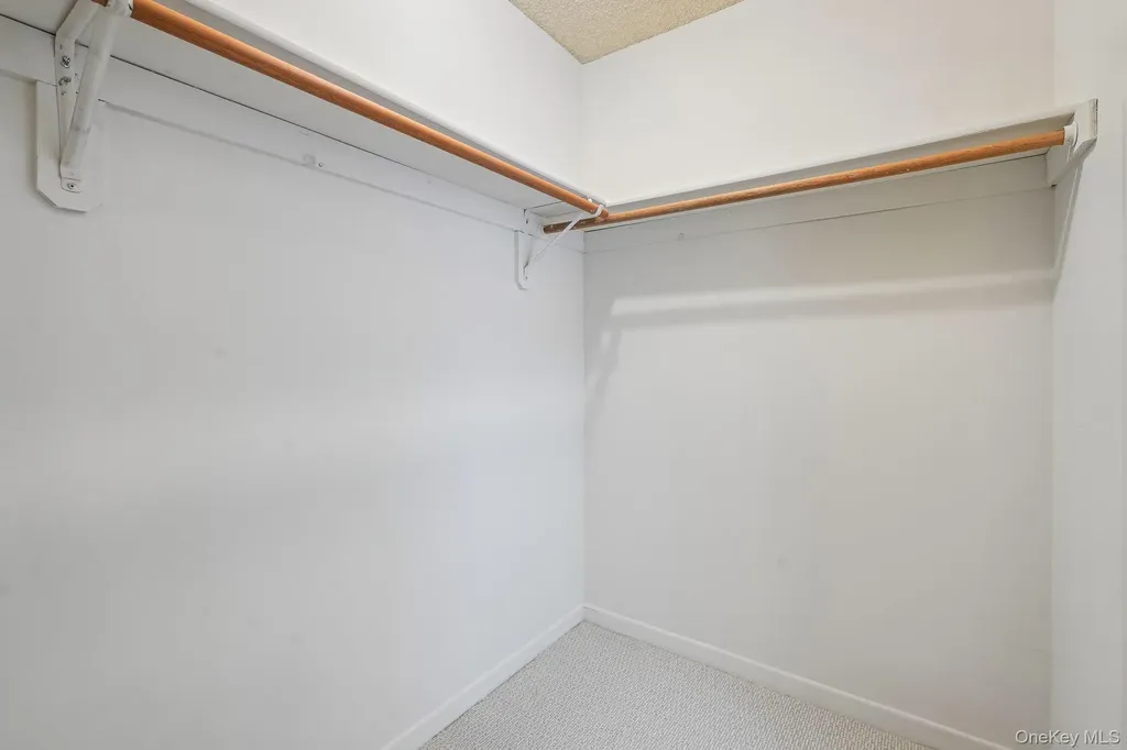 12 Evan Court Nanuet NY 10954