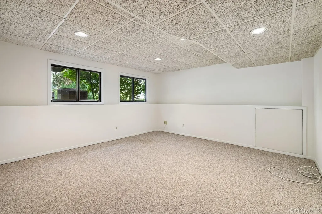 12 Evan Court Nanuet NY 10954