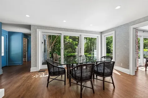 18 Jagger Lane Westhampton NY 11977