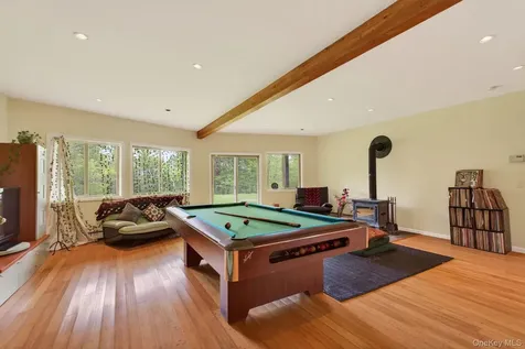 81 N Pond Drive Livingston Manor NY 12768